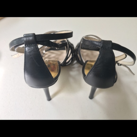 👠 Michael Kors Size 7 1/2 Leather Black Shoes - Picture 6 of 9